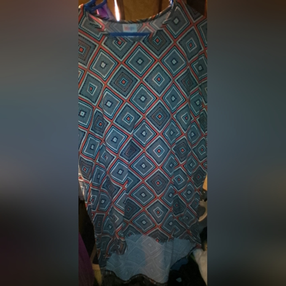 LuLaRoe Blue and Red Diamond Pattern Blouse